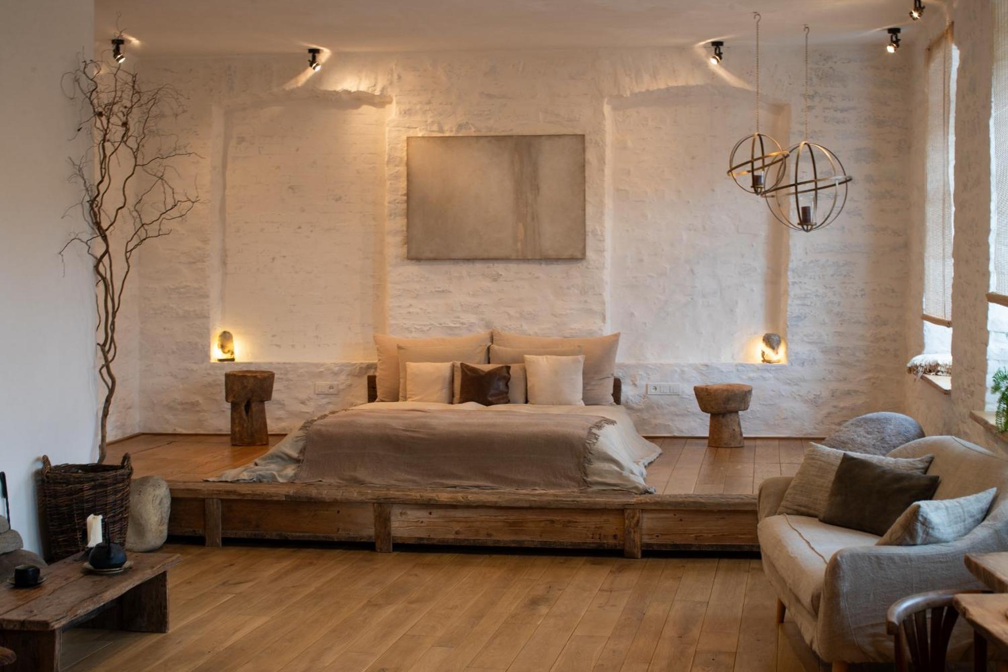 Apartment N O C T U R N E *