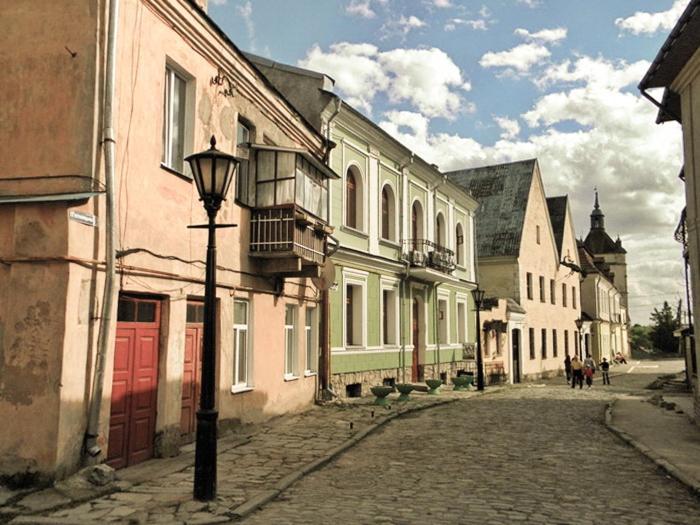 Apartment N O C T U R N E Kamianets-Podilskyi